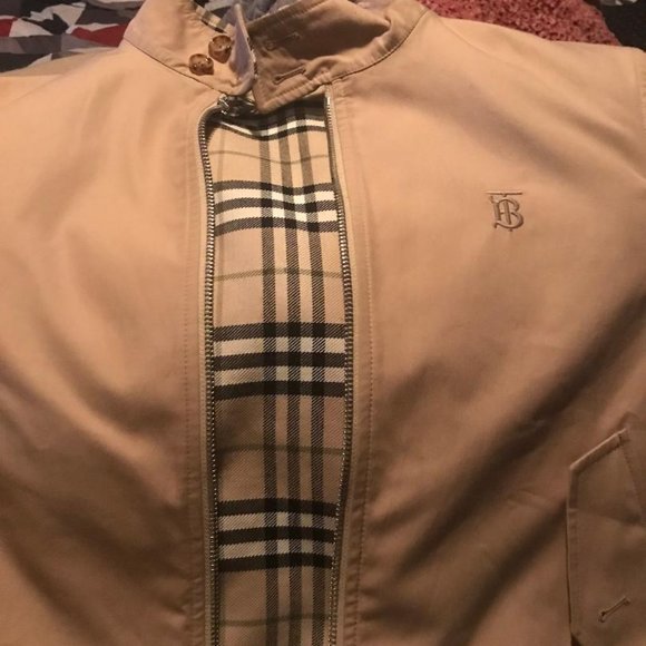 Men burberry reversible jacket - Picture 3 of 7